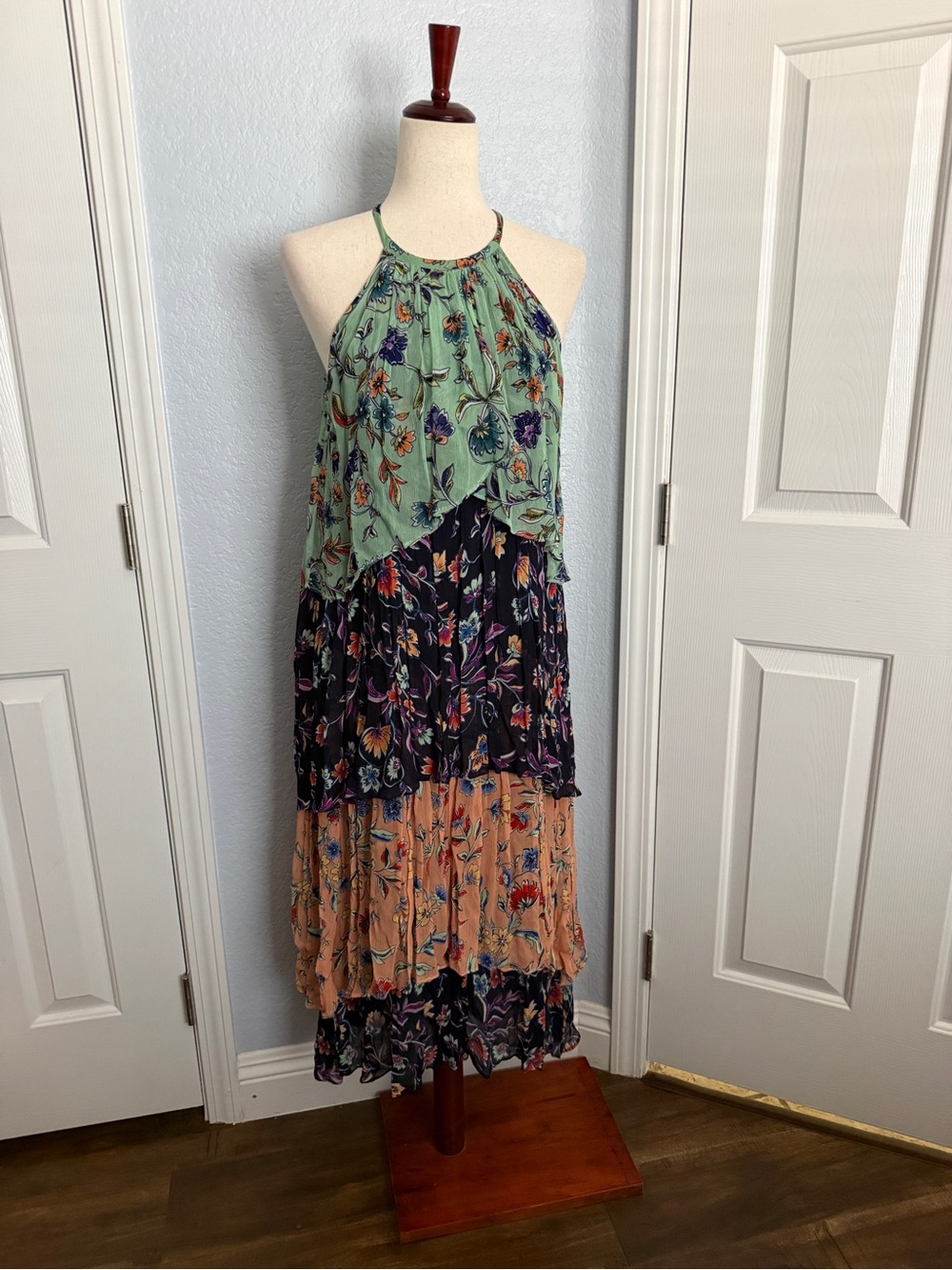 Ramy Brook Silk Blend Floral Tiered Midi Chrisley Dress Resort Garden Party S - Picture 2 of 13